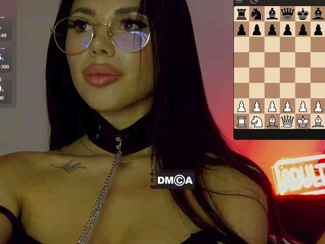 Katrinamoreno (19, White Cam Girl) performing squirt.
