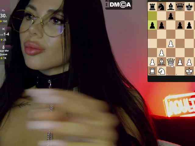 Katrinamoreno (19, White Cam Girl) performing squirt.