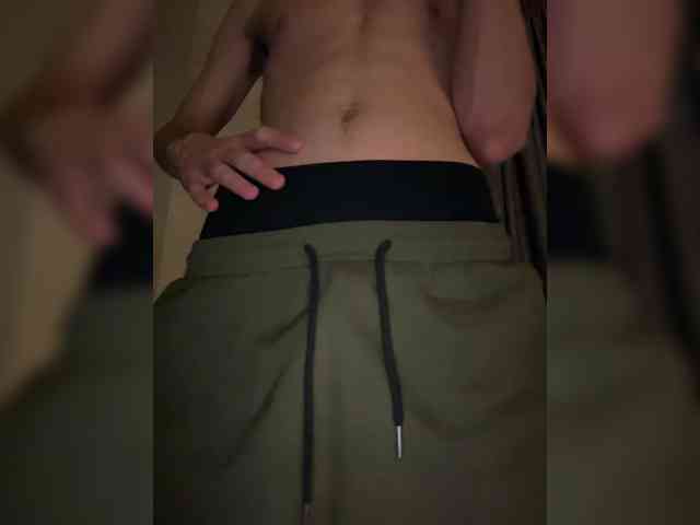 Kevinandlevin (19, White Cam Boy) performing Live Sex.